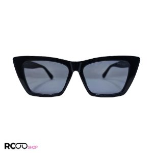 عکس از عینک آفتابی دیتیای با فریم مشکی براق و گربه ای شکل و لنز دودی مدل 3320