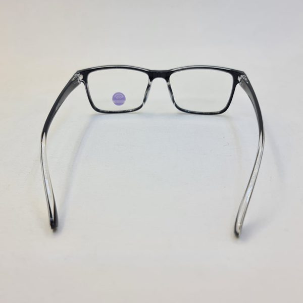 عکس از عینک بلوکات با فریم مشکی رنگ، کائوچو و مستطیلی شکل مدل abc3139