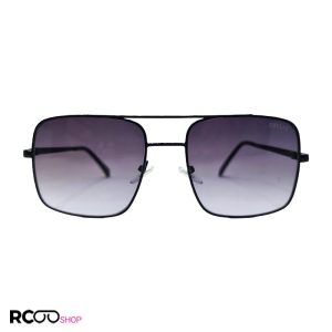 عکس از عینک آفتابی دیتیای با فریم مربعی و مشکی رنگ و لنز هایلایت مدل 1003
