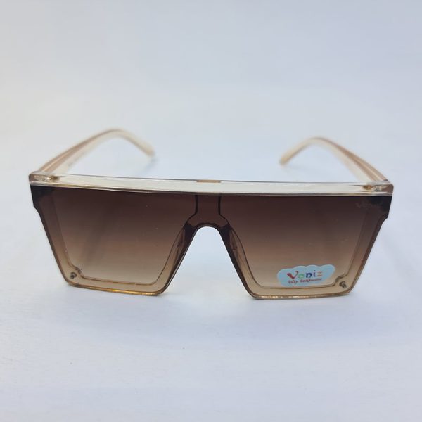 عکس از عینک آفتابی بچه گانه با فریم عسلی، عدسی یکسره و قهوه ای مدل 3700
