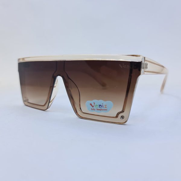 عکس از عینک آفتابی بچه گانه با فریم عسلی، عدسی یکسره و قهوه ای مدل 3700