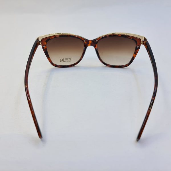 عکس از عینک آفتابی دیور گربه ای شکل با فریم هاوانا و عدسی قهوه ای مدل 1008