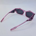 عکس از عینک آفتابی فانتزی PRADA با عدسی تیره و فریم صورتی رنگ مدل LH068