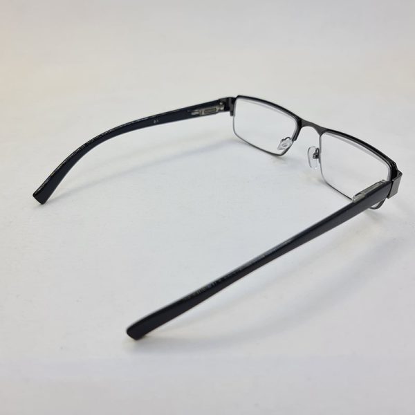 عکس از عینک مطالعه نمره +1. 00 با فریم فلزی، مستطیلی و دسته فنری مدل 21