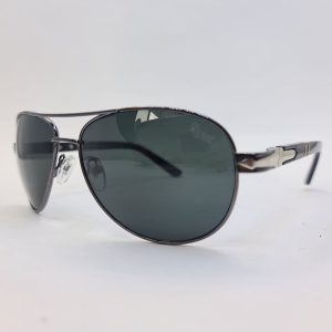 عکس از عینک آفتابی خلبانی Persol با عدسی سنگ و فریم نوک مدادی مدل 2404S