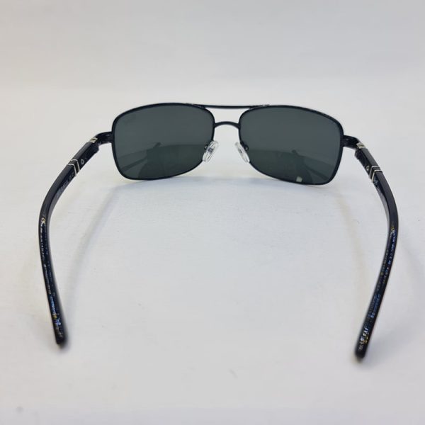عکس از عینک آفتابی مستطیلی پرسول با لنز شیشه ای و فریم مشکی رنگ مدل 2410s