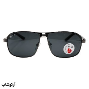 عکس از عینک آفتابی ریبن با فریم مستطیلی، رنگ نوک مدادی، دسته فنری و لنز دودی و پلاریزه مدل P3001