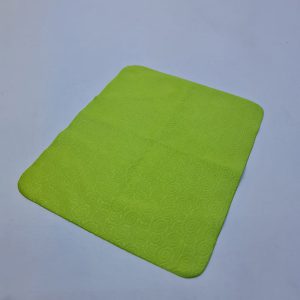 عکس از دستمال عینک نانو طرح دار با رنگ سبز مدل 991988
