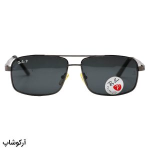 عکس از عینک آفتابی ریبن با فریم مستطیلی، رنگ نوک مدادی و لنز دودی تیره و پلاریزه مدل P2018