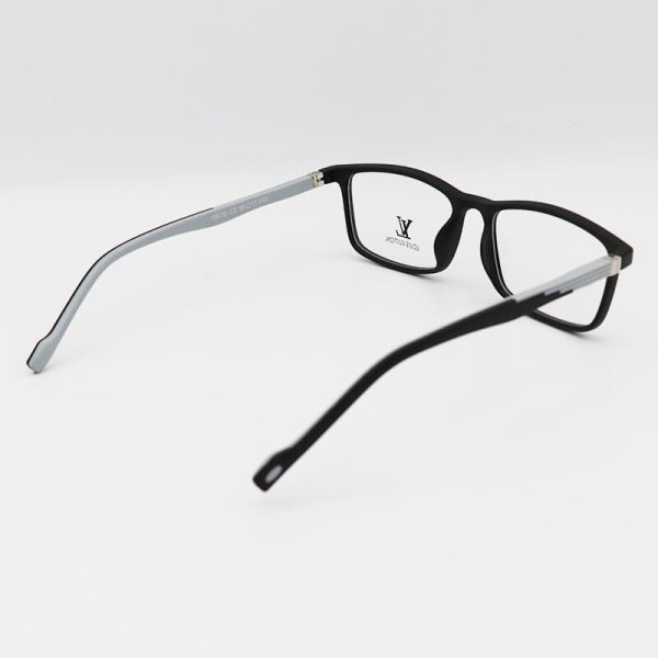 عکس از عینک طبی با فریم مستطیلی، مشکی رنگ، tr90 و دسته فنری و طوسی مدل tr70