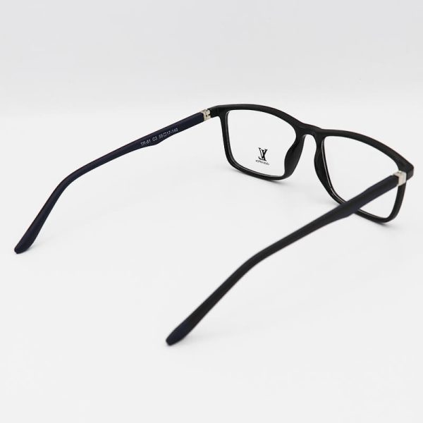 عکس از عینک طبی tr-90 با فریم مشکی براق، مستطیلی و دسته فنری مدل tr81