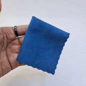 عکس از دستمال عینک آبی رنگ و از جنس پنبه نرم مدل 992082