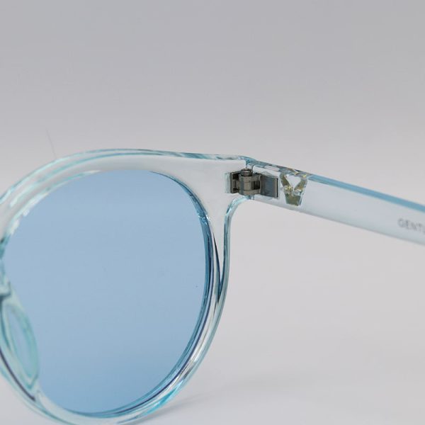 عکس از عینک شب با فریم گرد، آبی و عدسی آبی رنگ جنتل مانستر مدل z3289