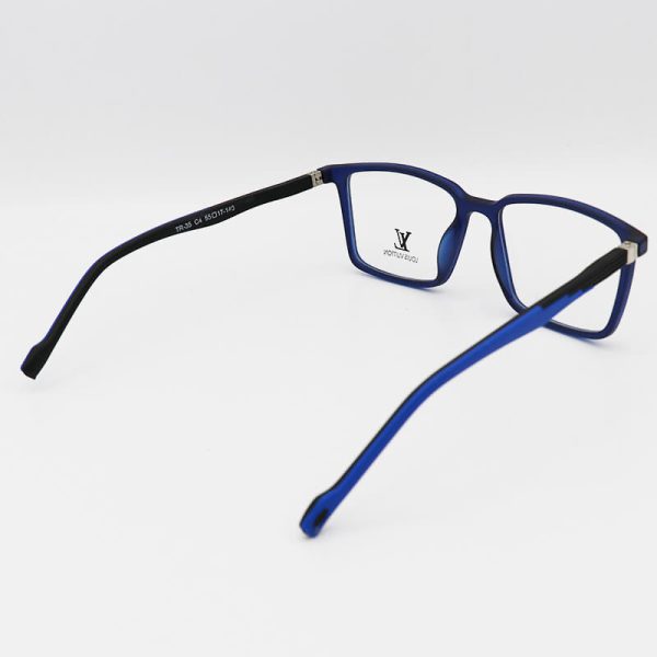 عکس از عینک طبی مستطیلی با فریم سرمه ای، tr-90 و دسته فنری مدل tr35