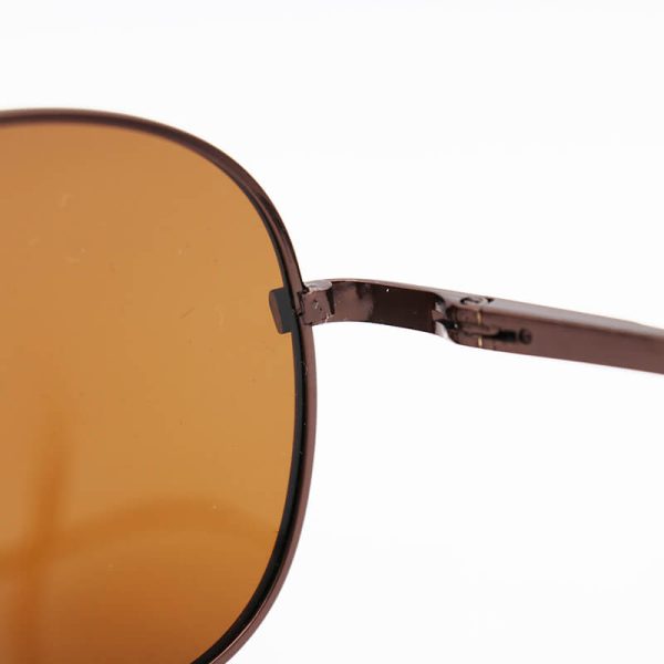 عینک آفتابی خلبانی پرادا با لنز پلاریزه، قهوه ای رنگ و دسته فتری مدل p5015