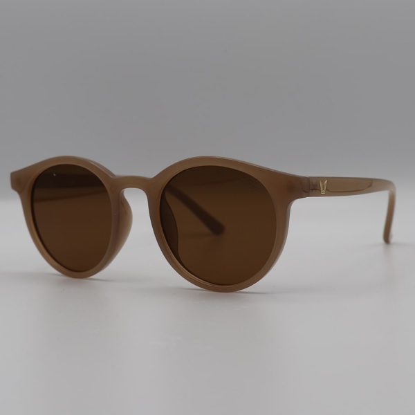 عکس از عینک آفتابی با فریم گرد، قهوه ای رنگ و لنز قهوه ای تیره vintage مدل z3289