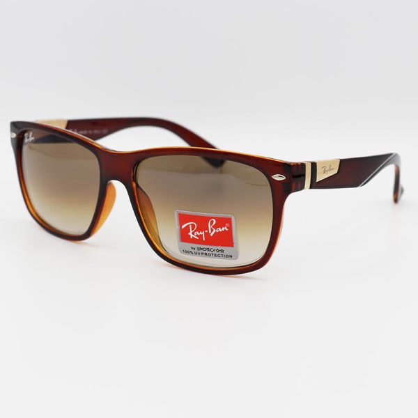 عکس از عینک آفتابی با فریم قهوه‌ای رنگ، مربعی، لنز سنگ و قهوه ای هایلایت ریبن مدل 4173