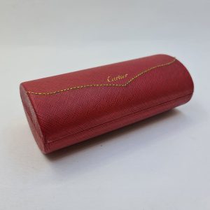 عکس از پک اورجینال عینک برند کارتیه Cartier قرمز رنگ و با تمام تجهیزات مدل 992010