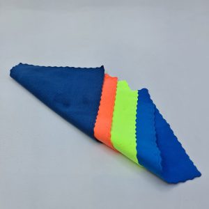عکس از بسته 4 عددی دستمال عینک نرم و از جنس پنبه ای کد 992085