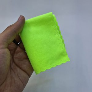 عکس از دستمال عینک سبز رنگ و از جنس پنبه نرم مدل 992081
