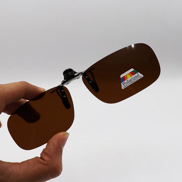 عکس از کاور آفتابی لنز عینک طبی با لنز قهوه ای، پلاریزه و گیره تمام فلزی (متوسط) مدل 992118