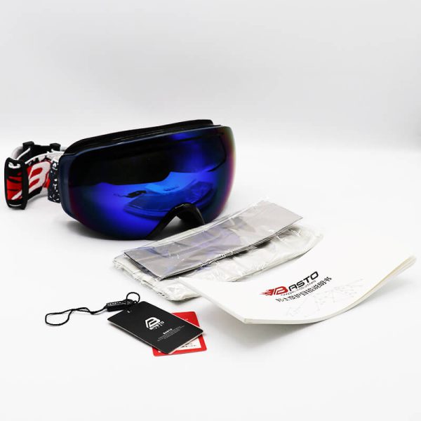عکس از عینک اسکی و اسنوبرد با عدسی آینه ای و بند مشکی برند basto مدل b2224