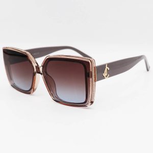 عکس از عینک آفتابی JIMMY CHOO شاین دار، با فریم قهوه ای و دسته طوسی مدل 7223