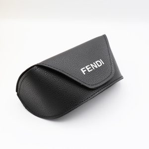 عکس از پک اورجینال عینک برند فندی Fendi با تمام تجهیزات مدل 992149