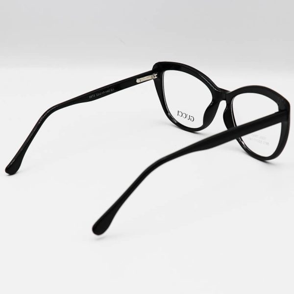 عکس از عینک طبی گوچی با فریم گربه ای، مشکی رنگ و از جنس کائوچو مدل 8813