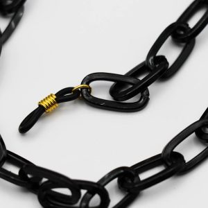 black-glasses-strap-model-992278-