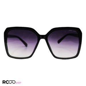 عکس از عینک آفتابی زنانه با فریم مشکی، شاین دار و عدسی هایلایت jimmy choo مدل 7204