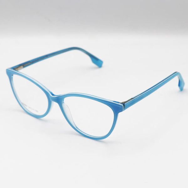 عکس از عینک طبی استات با فریم آبی و چشم گربه ای برند دیور مدل dh9007