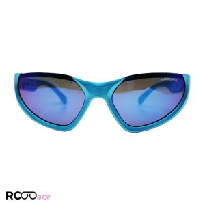 عکس از عینک آفتابی فانتزی balenciaga با فریم آبی رنگ و لنز آینه ای مدل jh18164