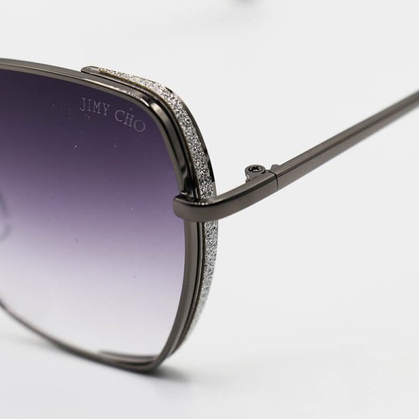عکس از عینک آفتابی زنانه شاین دار با فریم نوک مدادی و لنز دودی سایه روشم مدل 28017