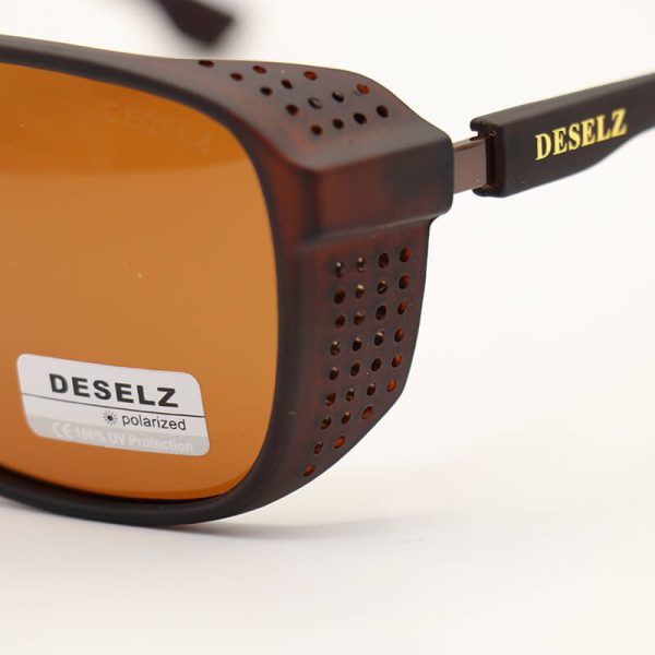 عکس از عینک آفتابی diesel با فریم قهوه ای روشن، کائوچو و لنز قهوه ای و پلرایزد مدل p2371