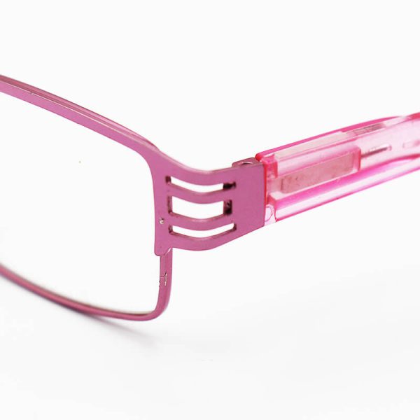 عکس از عینک مطالعه نزدیک بین با فریم صورتی و مستطیلی شکل مدل 192