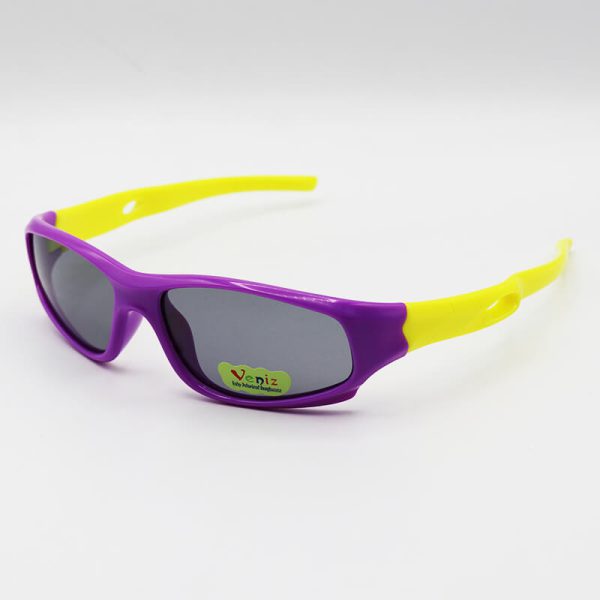 عکس از عینک آفتابی بچه‌گانه پلاریزه با فریم ژله‌ای، بنفش و دسته زرد مدل s2028