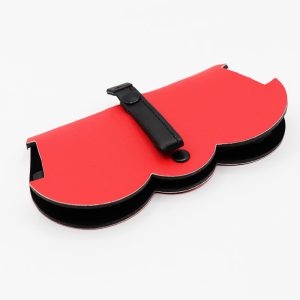 عکس از قاب عینک آویزی کیف، ساده با رنگ قرمز برند اندی ماری مدل 992326
