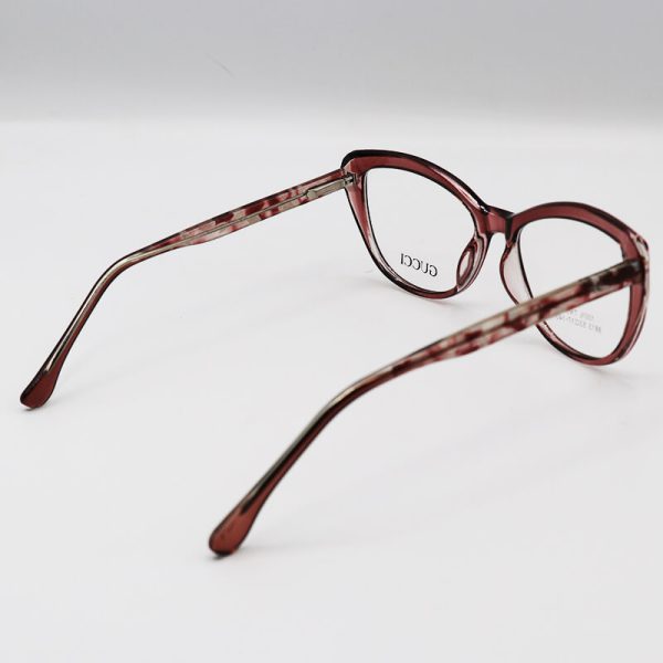 عکس از عینک طبی گوچی با فریم گربه ای، قرمز رنگ و از جنس کائوچو مدل 8813