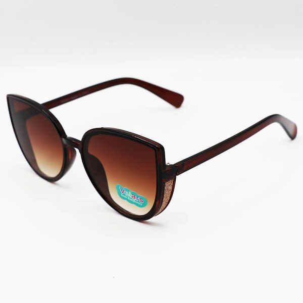 عکس از عینک آفتابی بچه‌گانه با فریم قهوه ای رنگ، شاین دار و عدسی سایه روشن مدل 3096
