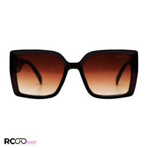 عکس از عینک آفتابی زنانه با فریم قهوه ای رنگ، مربعی شکل و لنز هایلایت شنل مدل 6929