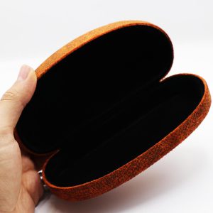 عکس از قاب عینک مخملی، بیضی شکل، نارنجی رنگ و سایز بزرگ مدل 992378