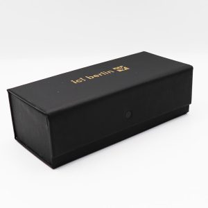 عکس از کیف عینک آیس برلین IC! BERLIN، مشکی رنگ، آهنربایی و مستطیلی مدل 992497