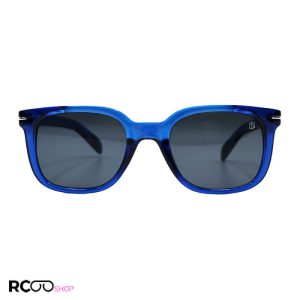 عکس از عینک آفتابی مربعی دیوید بکهام با فریم آبی رنگ و عدسی دودی تیره مدل d22842