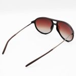 عکس از عینک آفتابی خلبانی Porsche Design با فریم قهوه ای، دسته فلزی و لنز پلاریزه مدل P8662 به همراه پک اصلی