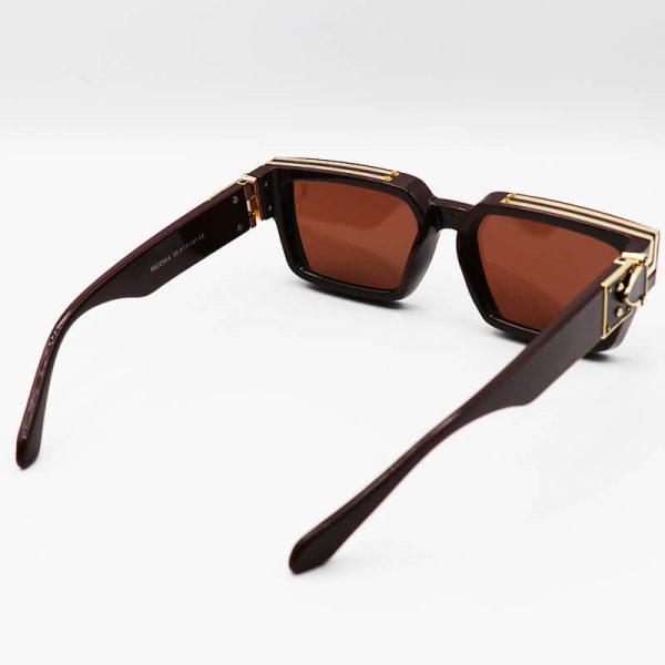 عکس از عینک آفتابی لویی ویتون میلیونر با فریم قهوه‌ای، مستطیلی، باریک و عدسی قهوه ای تیره مدل 86229xx