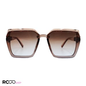 عکس از عینک آفتابی لویی ویتون با فریم عسلی رنگ، مربعی شکل و لنز قهوه ای سایه روشن مدل 6856