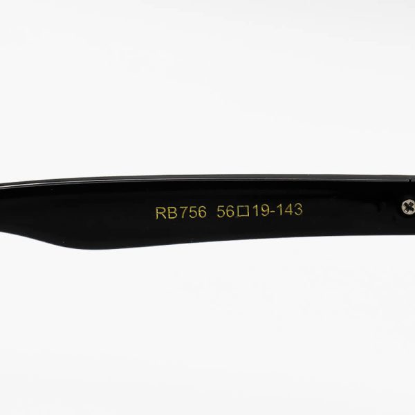 عکس از عینک آفتابی خلبانی ریبن فراری با فریم مشکی براق، عدسی سبز و جنس شیشه ای مدل rb756