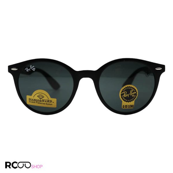 عکس از عینک آفتابی ریبن فراری با فریم گرد، مشکی مات، لنز دودی و جنس شیشه ای مدل rb716