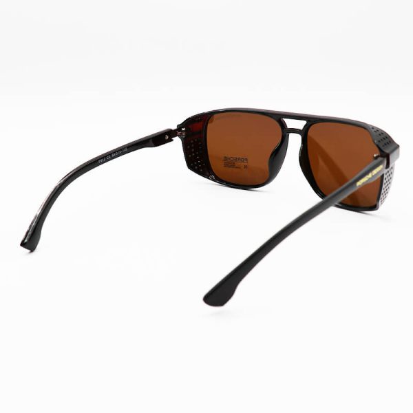 عکس از عینک آفتابی بغل دار porsche design با فریم قهوه ای، مربعی شکل و لنز پلاریزه مدل p192